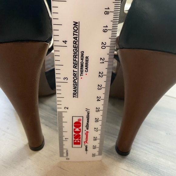 Bottega Veneta - Picture 4 of 5